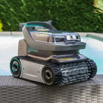 Pixel OP-Li 2100  medencetisztító robot 2.Kép