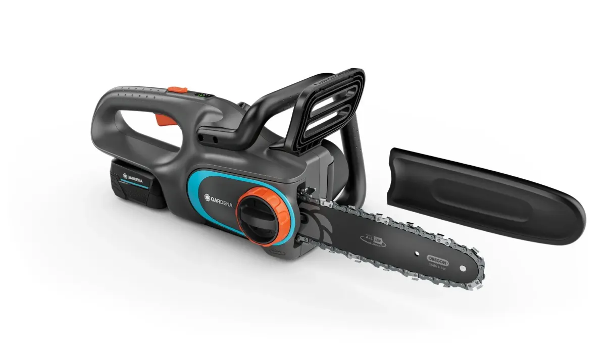 PowerSaw Akkumulátoros láncfűrész  250/18V akkumulátorral (4,0 Ah)