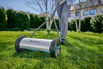 Comfort 330  hengerkéses kézi fűnyíró 3.Kép